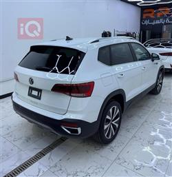 فولكسفاغن تاوس